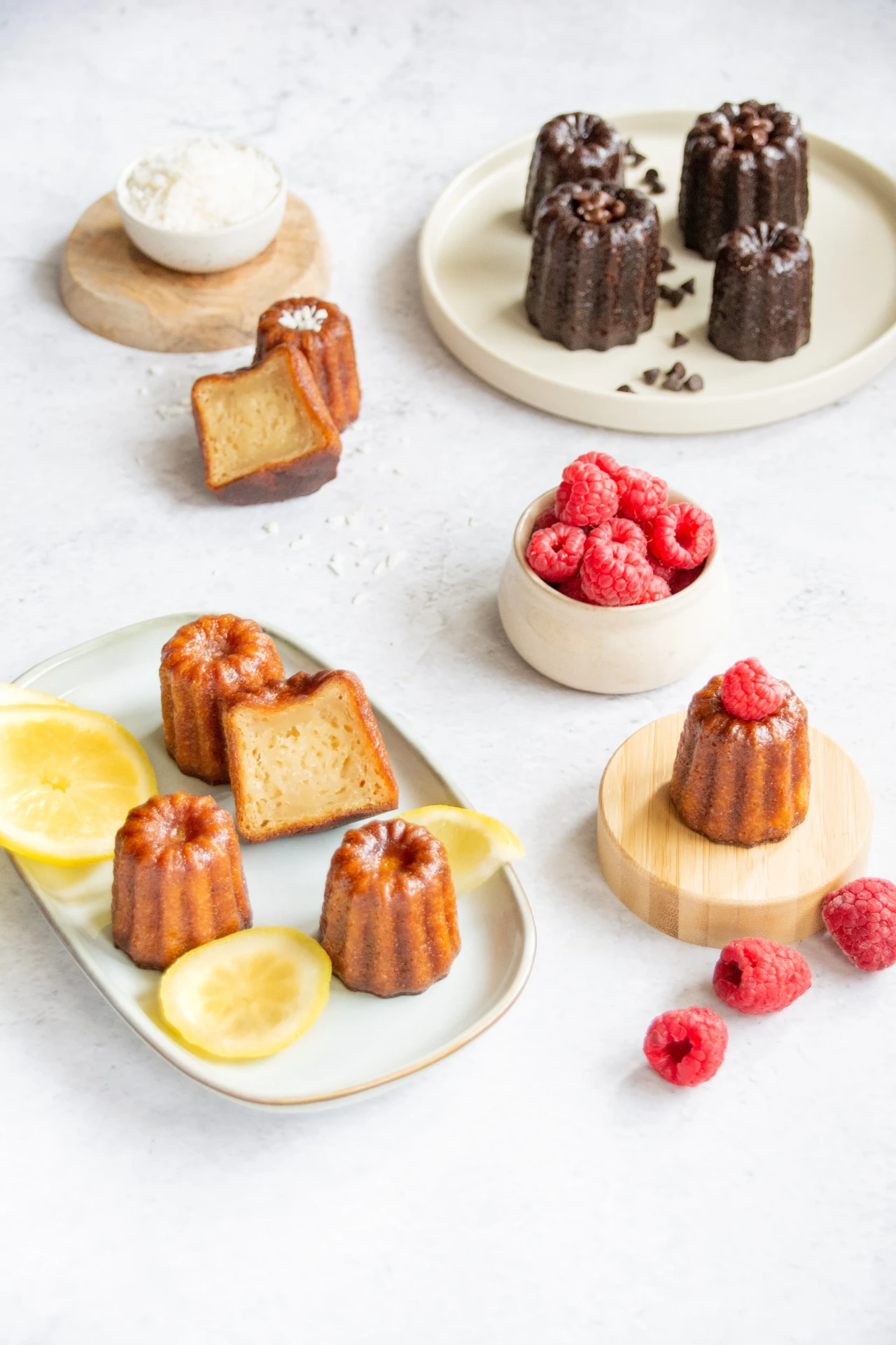 Assortiment de canelés en plusieurs saveurs